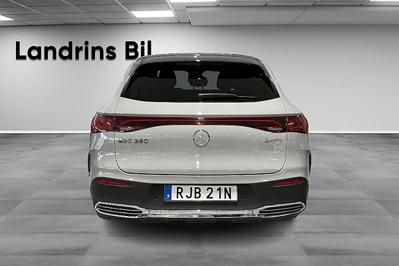 Mercedes-Benz EQE350 5 of 5