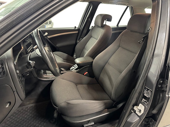 Saab 9-5 8 of 24