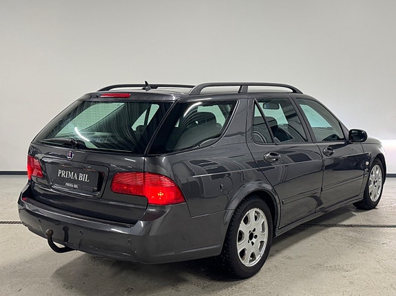 Saab 9-5 4 of 5