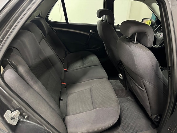 Saab 9-5 24 of 24