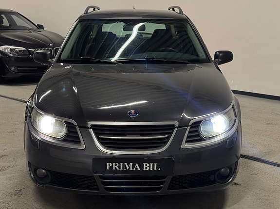 Saab 9-5 2 of 5