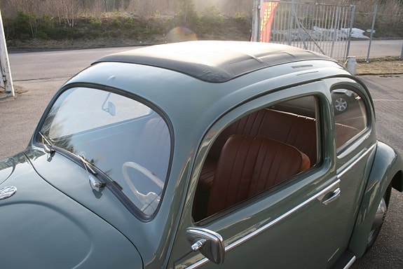 Volkswagen 1200 12 of 24
