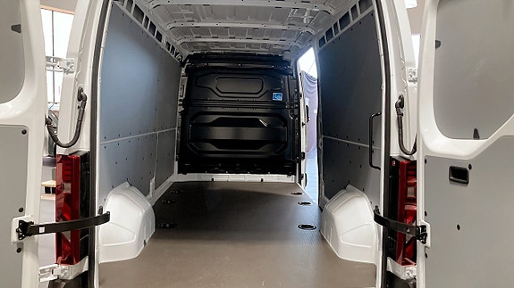 Renault Master 6 of 9