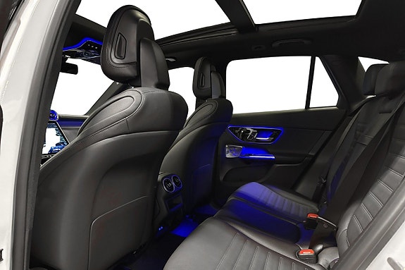 Mercedes-Benz GLC300 de 14 of 22