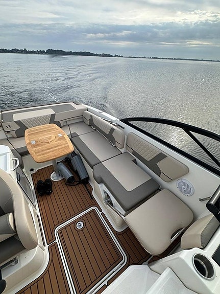 Bayliner VR6 -23/24, full utr. / bogprop 6 of 11