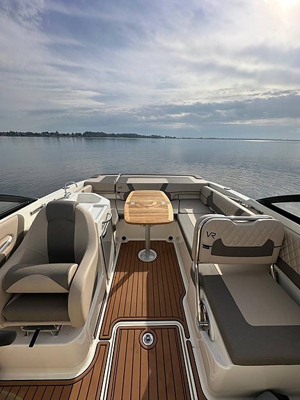 Bayliner VR6 -23/24, full utr. / bogprop 3 of 5