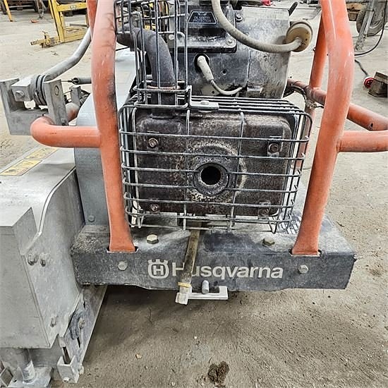 Husqvarna SOFF-CUT 4000 9 of 16