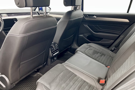 Volkswagen Passat 8 of 10