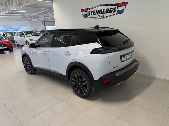 Peugeot 2008 3 of 5