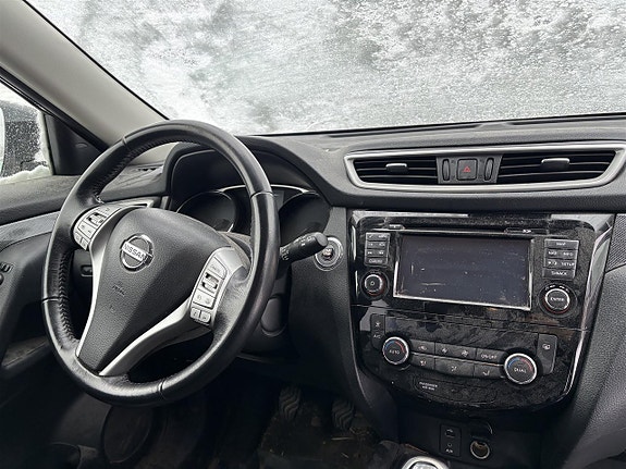 Nissan X-Trail 9 of 16