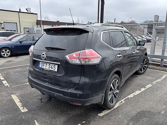 Nissan X-Trail 16 of 16