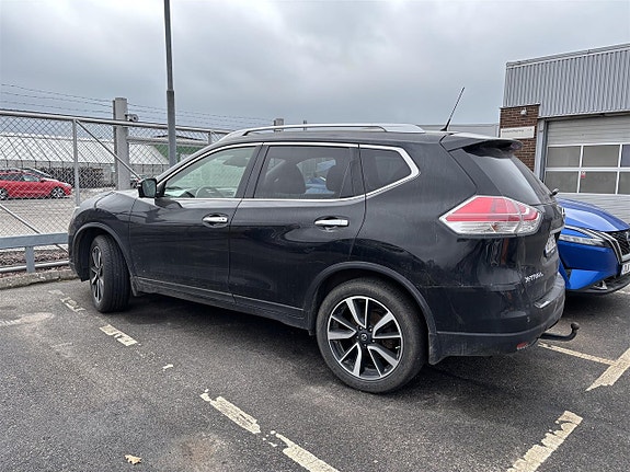 Nissan X-Trail 4 of 16