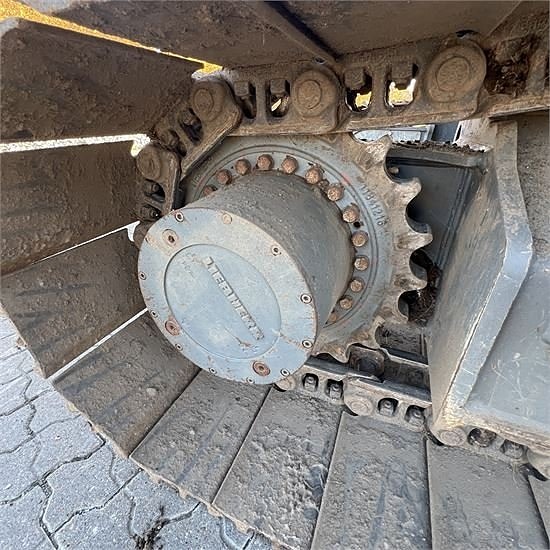 Liebherr R914 Compact S - 17 ton - Video! 30 of 30