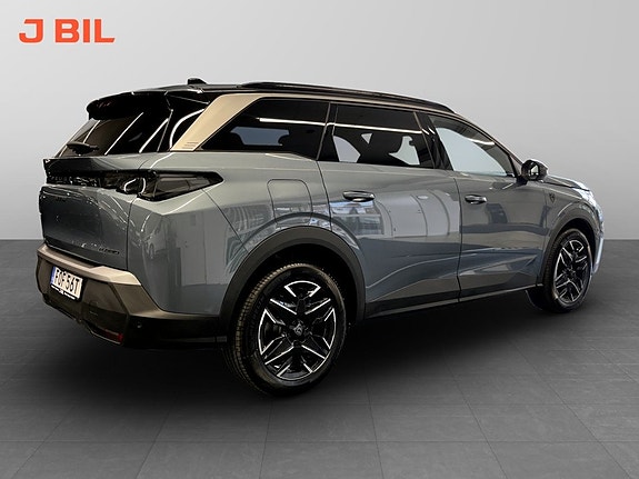 Peugeot 5008 4 of 5