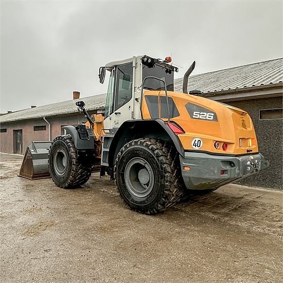 Liebherr L526 - 15 ton 3 of 30