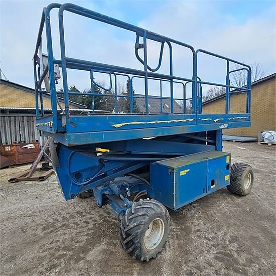 UpRight SL26 - 10 m 7 of 30