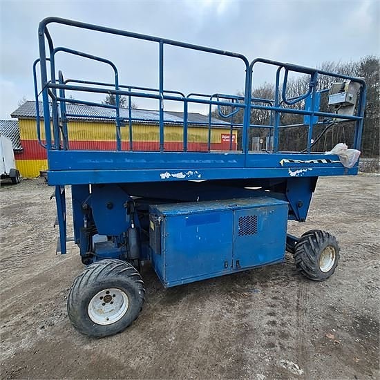 UpRight SL26 - 10 m 2 of 30