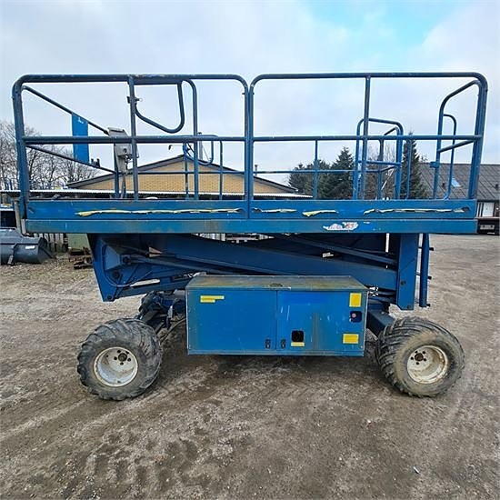 UpRight SL26 - 10 m 8 of 30