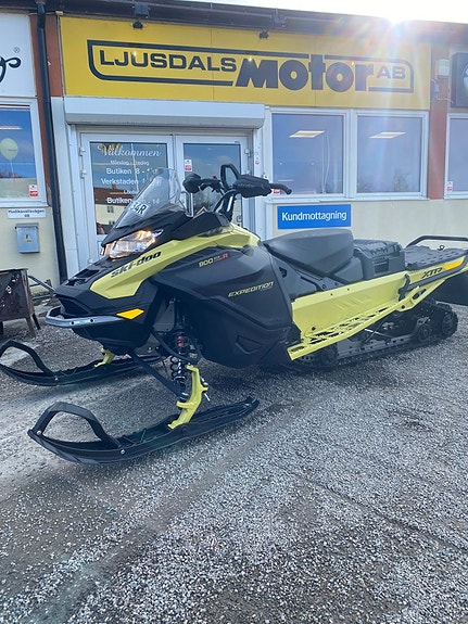 Ski-Doo Expedition xtreme 900 ace turbo R