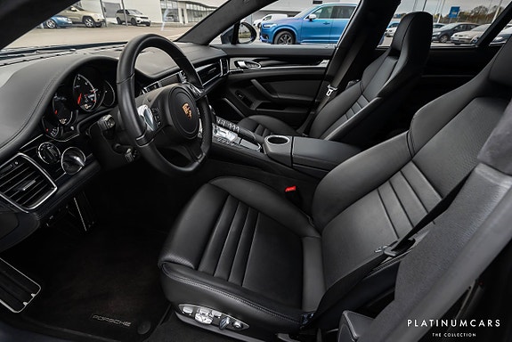 Porsche Panamera Turbo 5 of 17