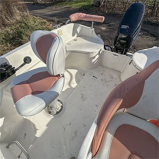 ABC Quicksilver 470 Cruiser - With trailer 18 of 30