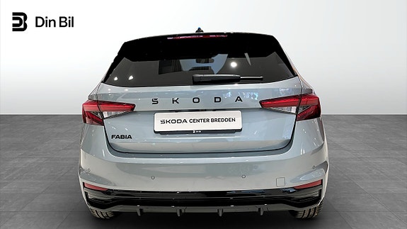 Skoda Fabia 4 of 5