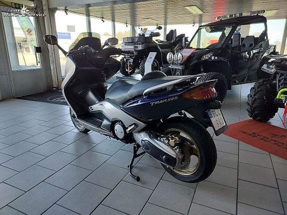 Yamaha T-Max XP500 6 of 11