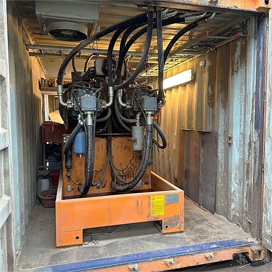 Metso / M&J 4000 S - With hydraulisk pump stations 23 of 30