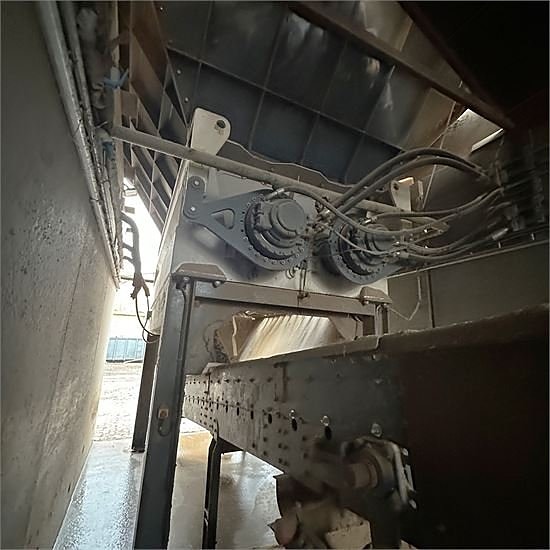 Metso / M&J 4000 S - With hydraulisk pump stations 4 of 5
