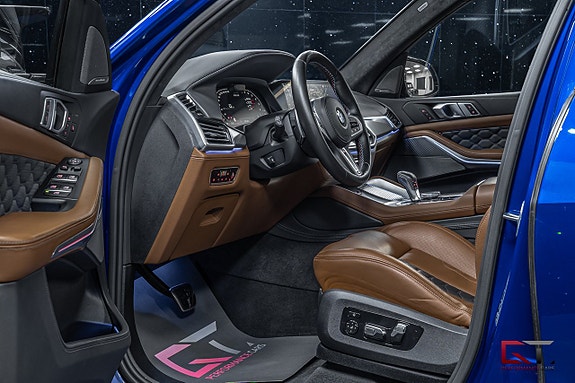 BMW X5 M 10 of 25