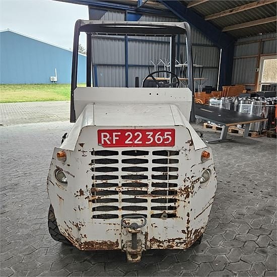Clark CT30 - Towing traktor / Bagage tug 12 of 30