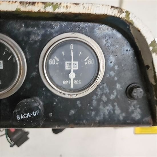 Clark CT30 - Towing traktor / Bagage tug 19 of 30