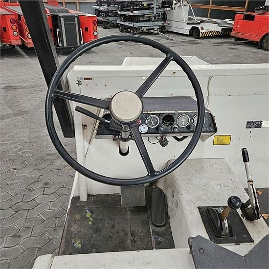 Clark CT30 - Towing traktor / Bagage tug 15 of 30