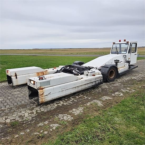 Kalmar TBL180 - Pushback traktor Towbarless 9 of 30