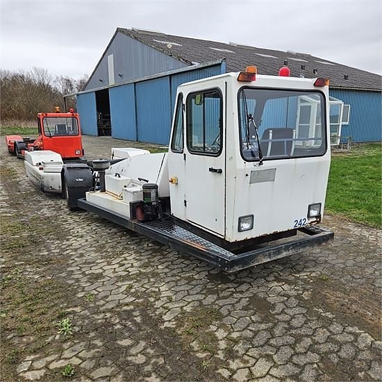 Kalmar TBL180 - Pushback traktor Towbarless 13 of 30
