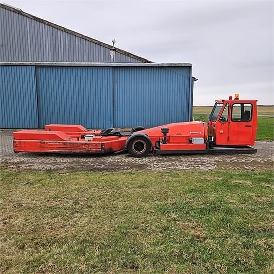 Kalmar TBL180 - Pushback traktor Towbarless 8 of 30