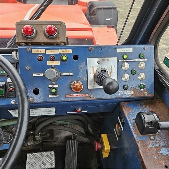 Kalmar TBL180 - Pushback traktor Towbarless 17 of 30