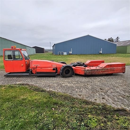 Kalmar TBL180 - Pushback traktor Towbarless 2 of 30
