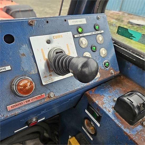 Kalmar TBL180 - Pushback traktor Towbarless 18 of 30