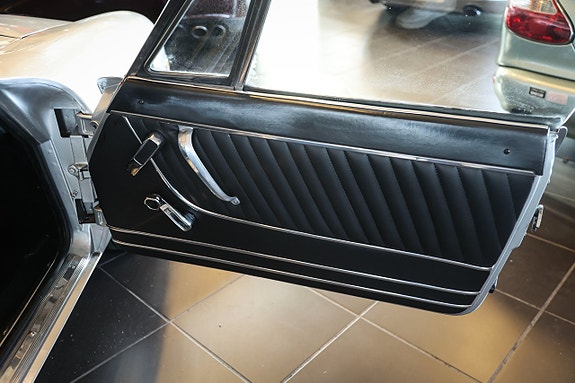 Alfa Romeo Spider 21 of 21