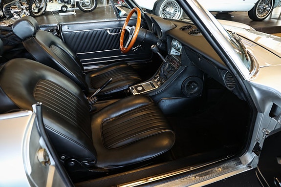 Alfa Romeo Spider 20 of 21