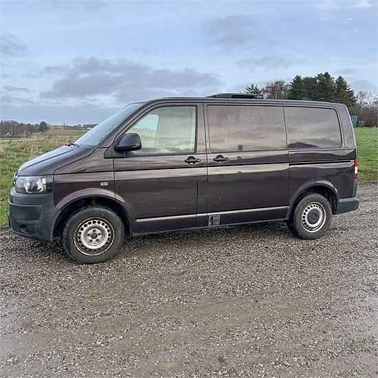 VW TRANSPORTER 2.0 TDI KORT 140 HK DSG -Kølevogn / Refrigera 5 of 5
