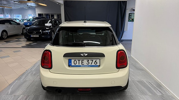 MINI One 5 of 10