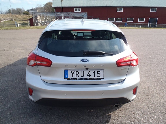 Ford Focus 6 of 17