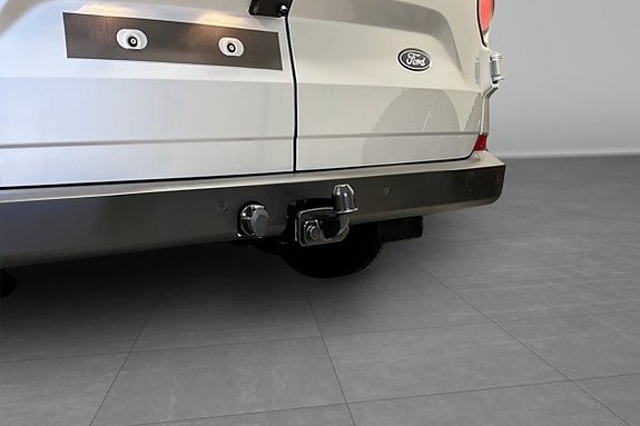 Ford Transit Custom 17 of 19