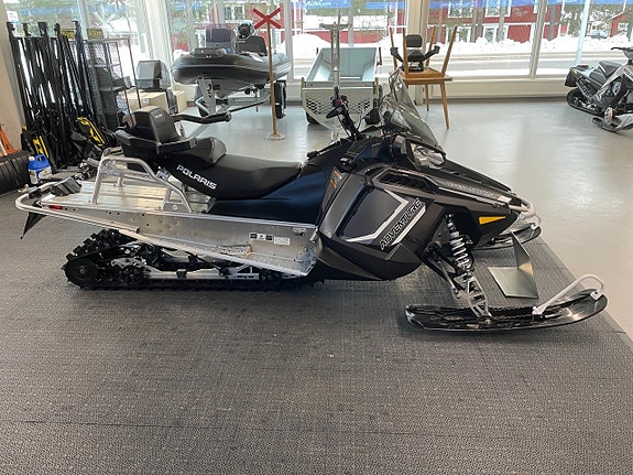 Polaris 550 Indy Adventure 2 of 4