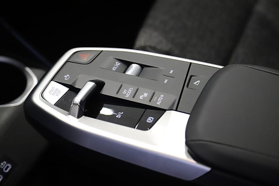 BMW X1 9 of 13