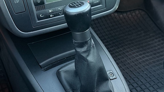 Seat Alhambra 9 of 12