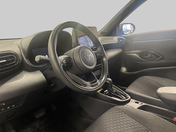 Toyota Yaris Cross 13 of 20
