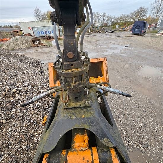 HMF 2120K-4 RC 24 of 30